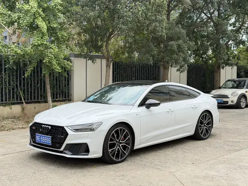 2019 Audi A7 с пробегом 60 000 км