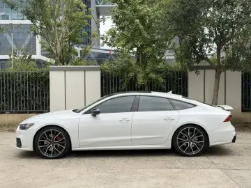 2019 Audi A7 с пробегом 60 000 км