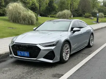 2021 Audi A7 с пробегом 75 000 км