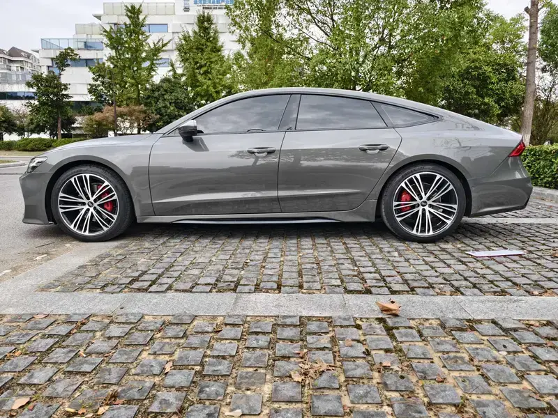 2022 Audi A7 с пробегом 68 000 км