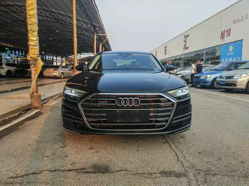 2021 Audi A8 с пробегом 125 600 км