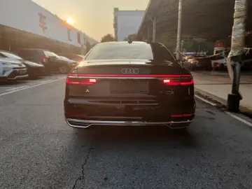 2021 Audi A8 с пробегом 125 600 км