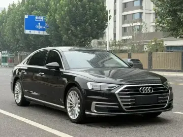 2022 Audi A8 с пробегом 119 000 км