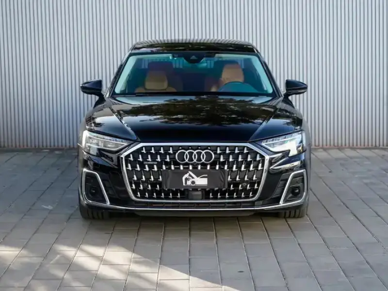 2022 Audi A8 с пробегом 63 000 км