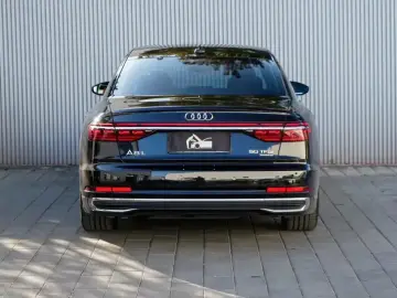 2022 Audi A8 с пробегом 63 000 км