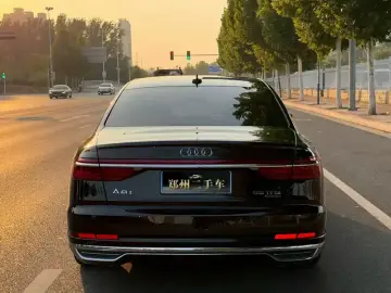 2021 Audi A8 с пробегом 153 000 км