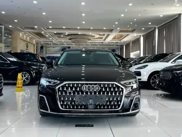 2024 Audi A8 с пробегом 21 000 км