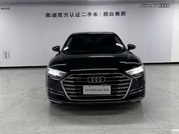 2022 Audi A8 с пробегом 101 000 км