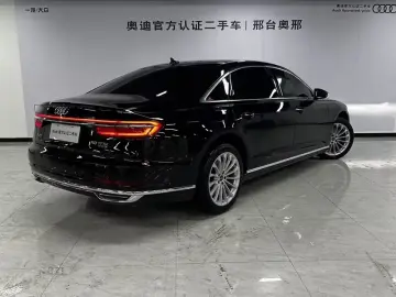 2022 Audi A8 с пробегом 101 000 км