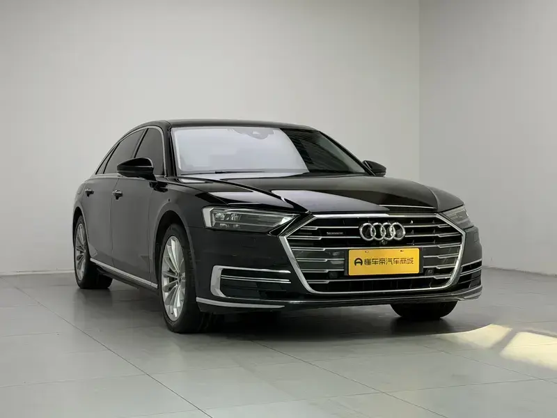 2021 Audi A8 с пробегом 94 700 км