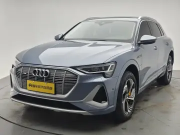 2021 Audi e-tron с пробегом 39 900 км