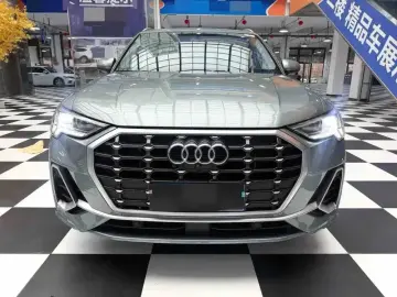 2022 Audi Q3 с пробегом 57 000 км