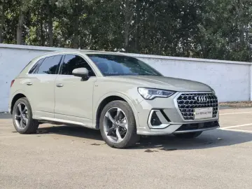 2024 Audi Q3 с пробегом 39 000 км