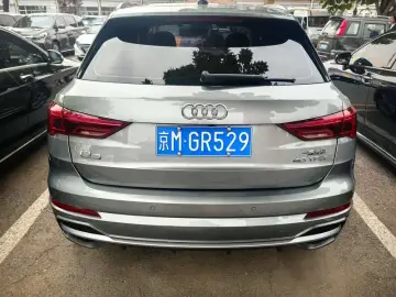 2021 Audi Q3 с пробегом 57 000 км