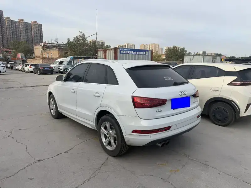 2018 Audi Q3 с пробегом 111 800 км