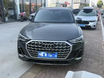2024 Audi Q3 с пробегом 34 000 км
