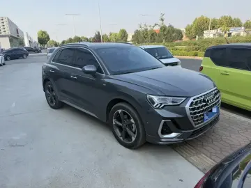 2024 Audi Q3 с пробегом 34 000 км