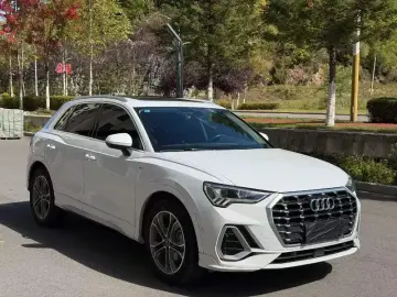 2021 Audi Q3 с пробегом 70 000 км