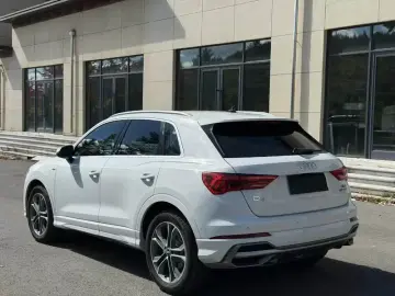 2021 Audi Q3 с пробегом 70 000 км