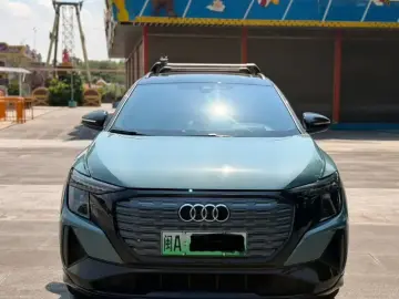 2022 Audi Q5 e-tron с пробегом 48 000 км
