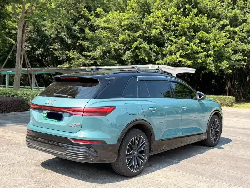 2022 Audi Q5 e-tron с пробегом 48 000 км