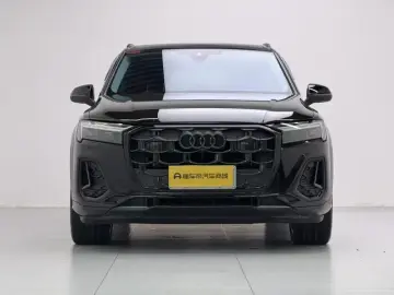2024 Audi Q7 с пробегом 39 800 км