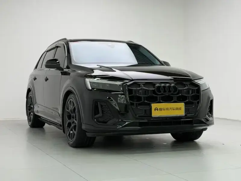 2024 Audi Q7 с пробегом 39 800 км