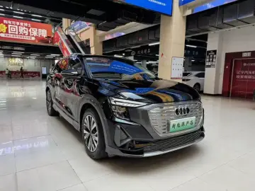 2023 Audi Q5 e-tron с пробегом 58 000 км