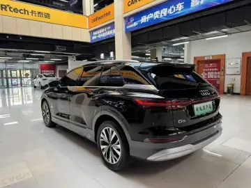 2023 Audi Q5 e-tron с пробегом 58 000 км