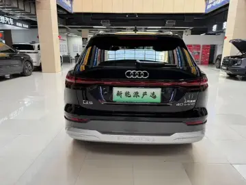 2023 Audi Q5 e-tron с пробегом 58 000 км