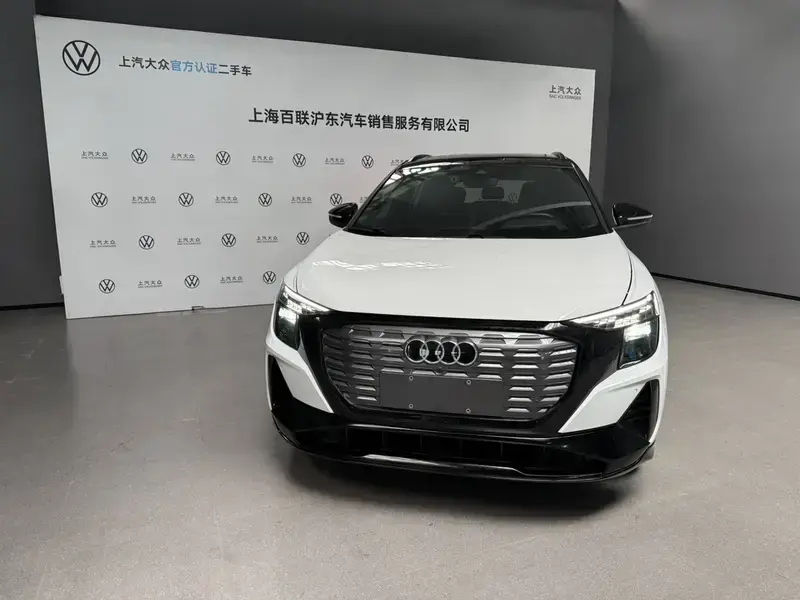 2022 Audi Q5 e-tron с пробегом 47 000 км