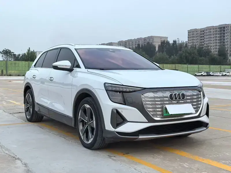 2022 Audi Q5 e-tron с пробегом 67 000 км