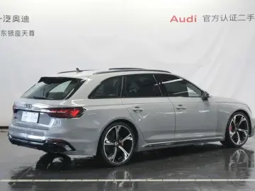 2023 Audi RS 4 с пробегом 22 500 км
