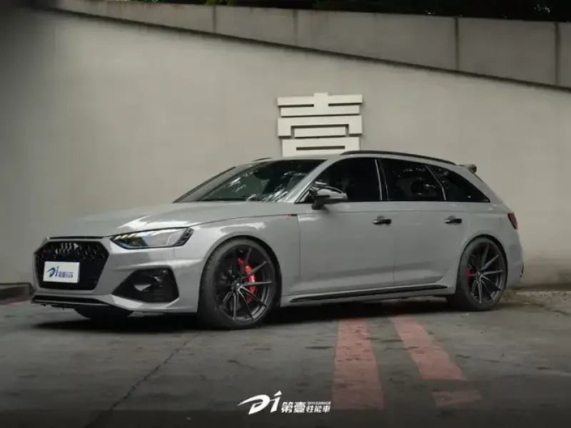 2021 Audi RS 4 с пробегом 70 000 км