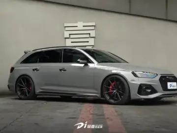2021 Audi RS 4 с пробегом 70 000 км
