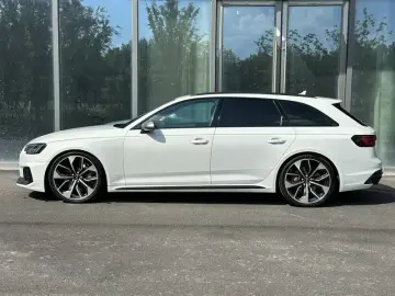 2019 Audi RS 4 с пробегом 59 000 км