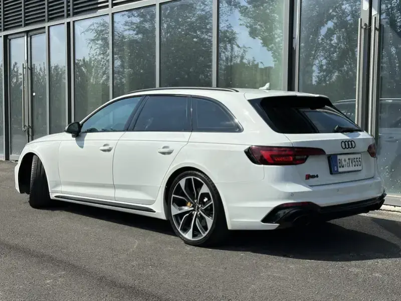 2019 Audi RS 4 с пробегом 59 000 км