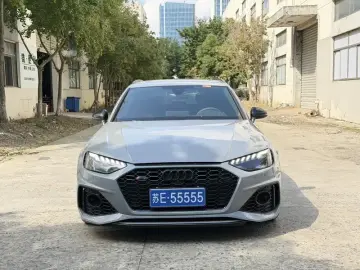 2021 Audi RS 4 с пробегом 60 000 км