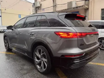 2022 Audi Q5 e-tron с пробегом 60 000 км