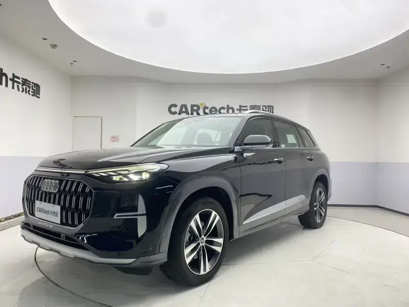 2025 Audi Q6 с пробегом 1 000 км
