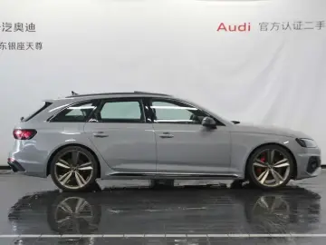 2023 Audi RS 4 с пробегом 11 700 км