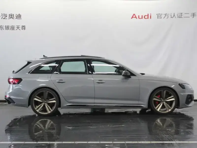 2023 Audi RS 4 с пробегом 11 700 км