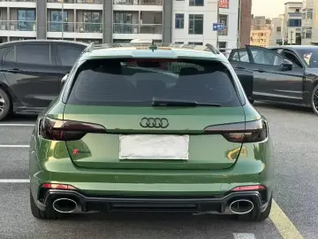 2019 Audi RS 4 с пробегом 64 000 км