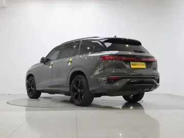 2024 Audi Q6 с пробегом 109 200 км