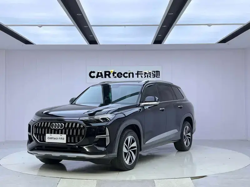2023 Audi Q6 с пробегом 31 000 км