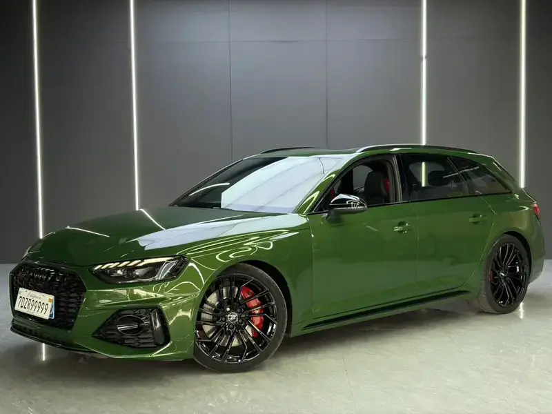 2021 Audi RS 4 с пробегом 37 000 км