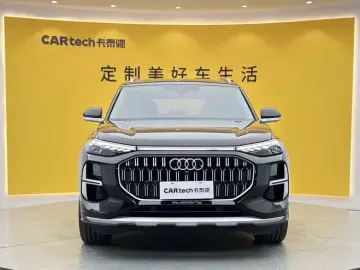 2025 Audi Q6 с пробегом 26 000 км