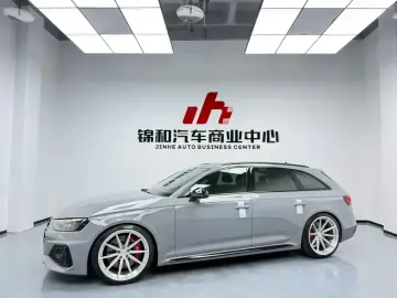 Audi RS 4