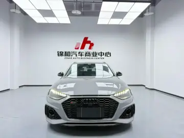 2022 Audi RS 4 с пробегом 50 000 км