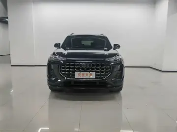 2024 Audi Q6 с пробегом 1 600 км